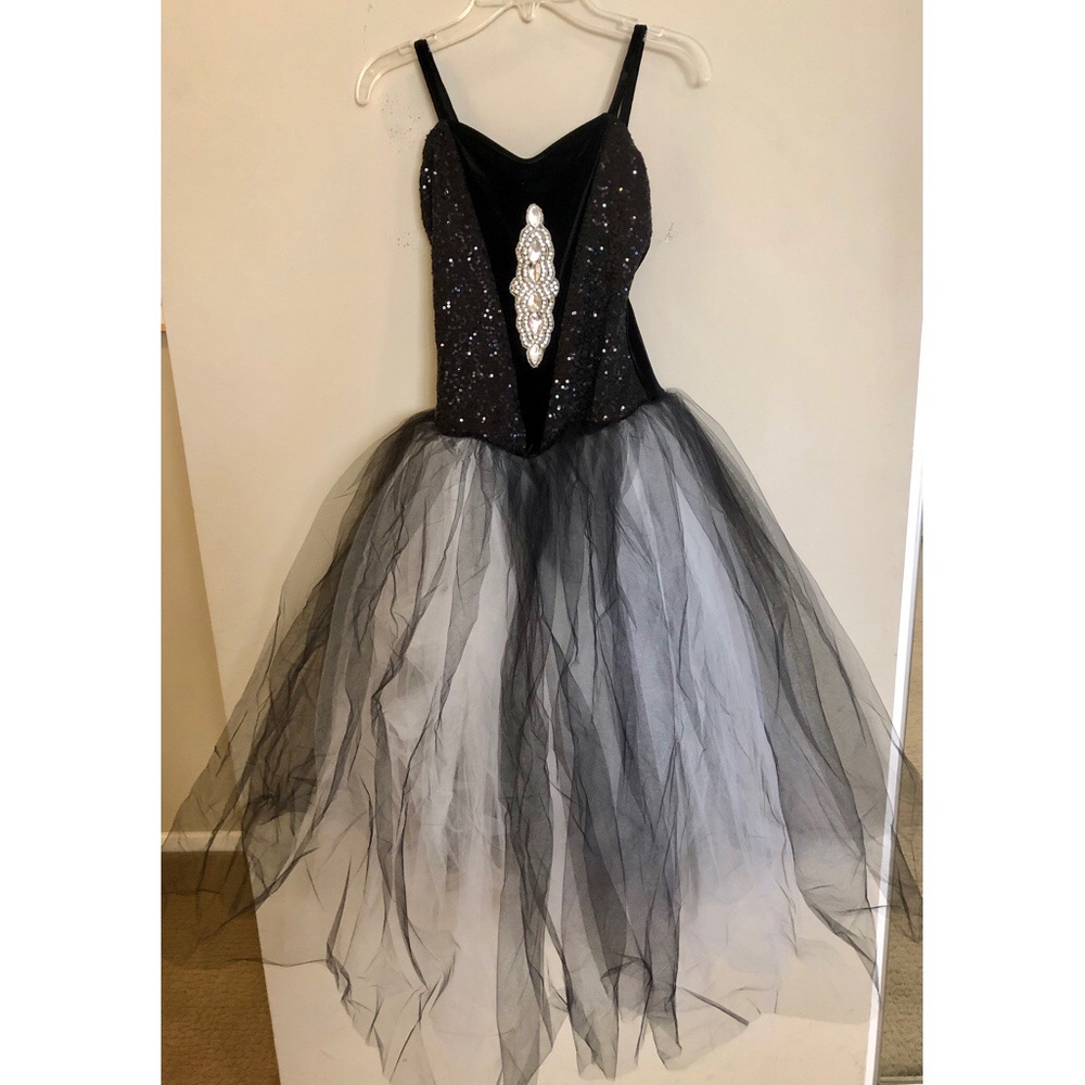 Girls Dance Costume - Black & White - Adult XS
